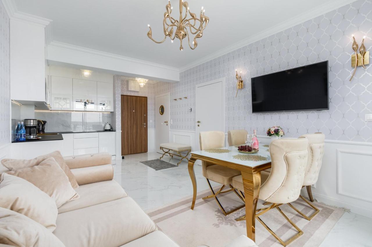 Apartamenty Natural Darłówko by Renters Ujście-Darłowskie Exterior foto